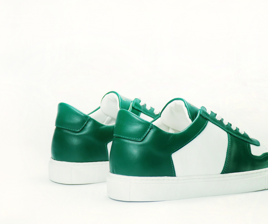 Sneakers BASE en cuir blanc et vert