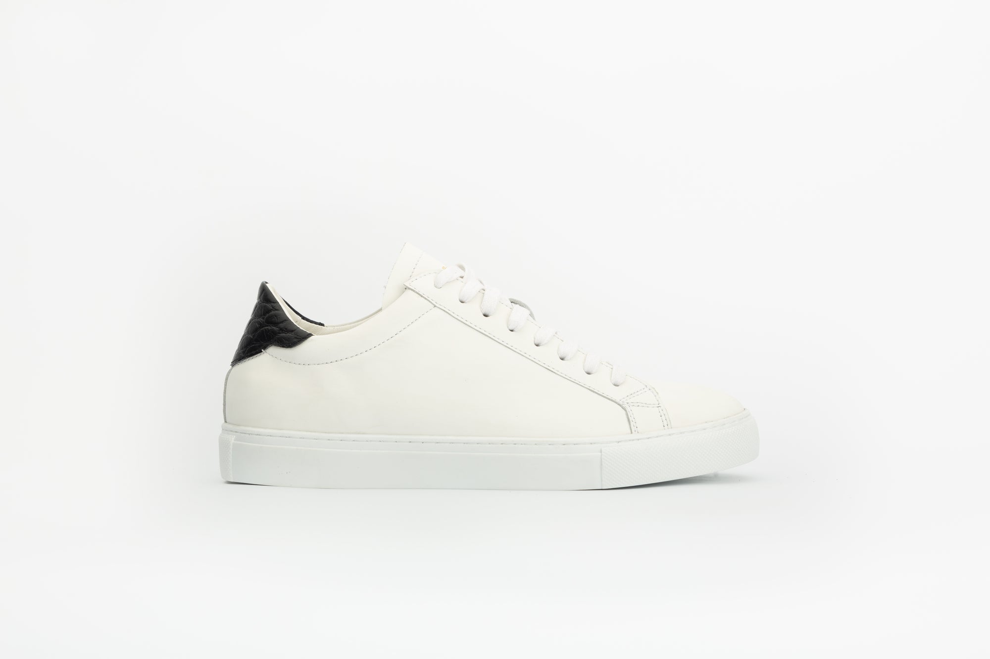 Sneakers Ghost en cuir blanc et effet croco noir