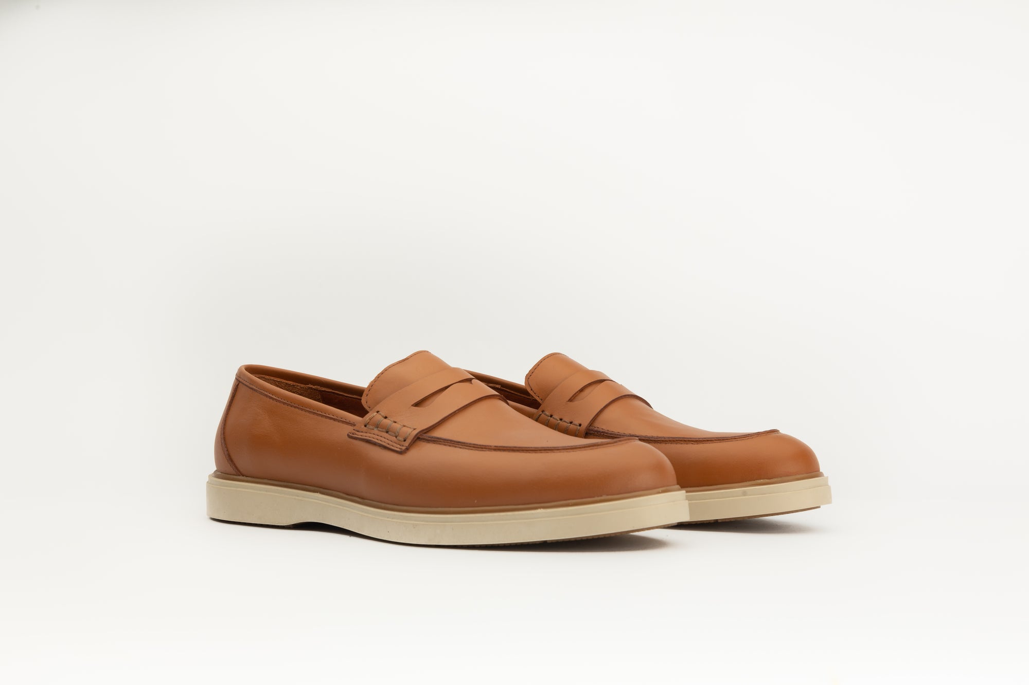 Loafers in Camel Leather
