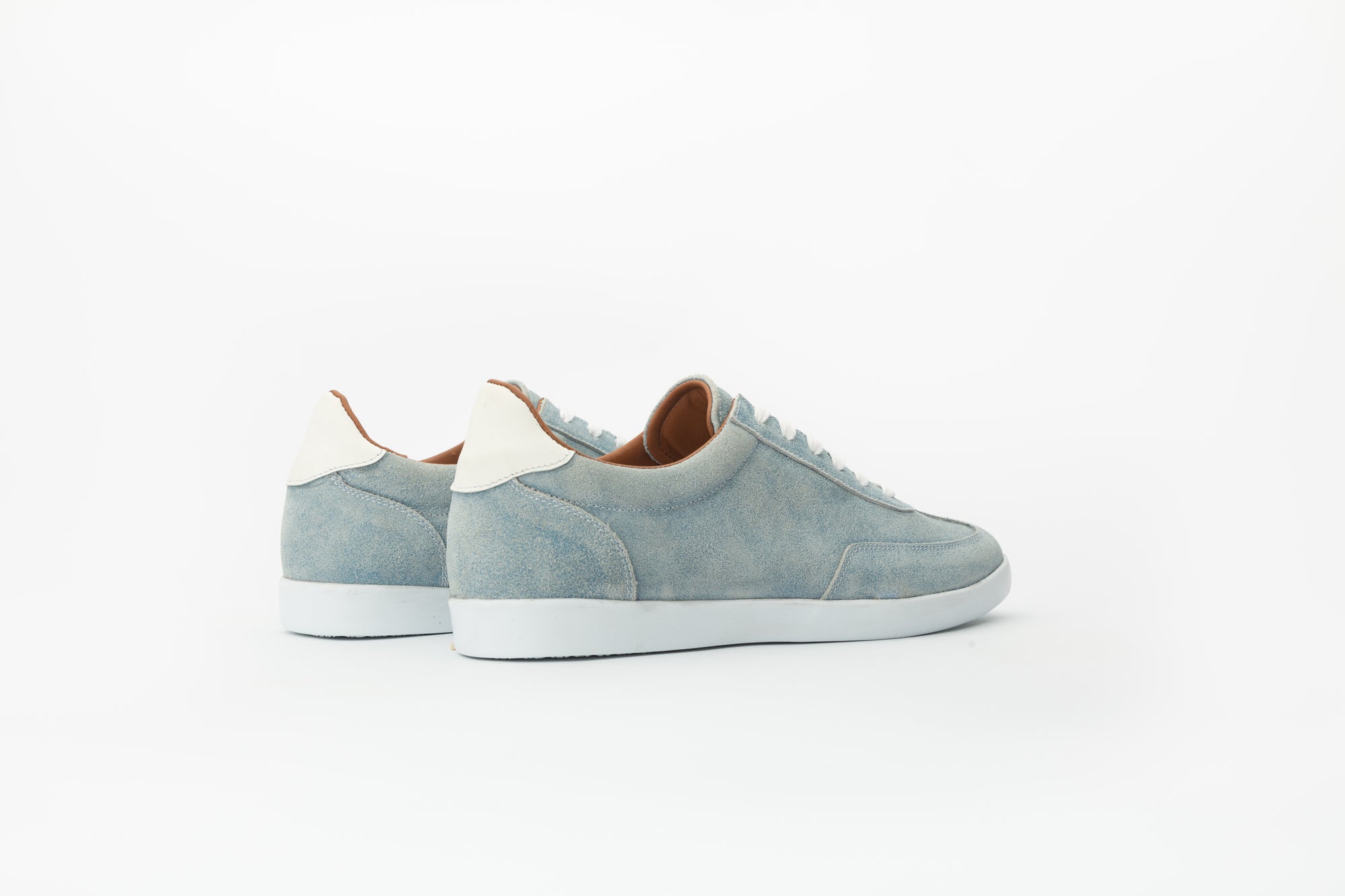 Arrow Sneakers in Blue Suede
