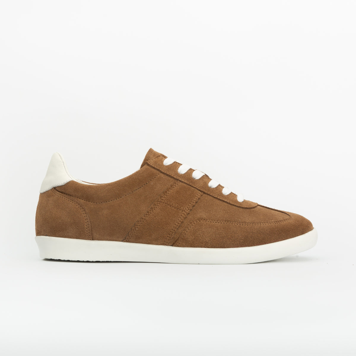 Sneakers ARROW en daim beige Men & Panda