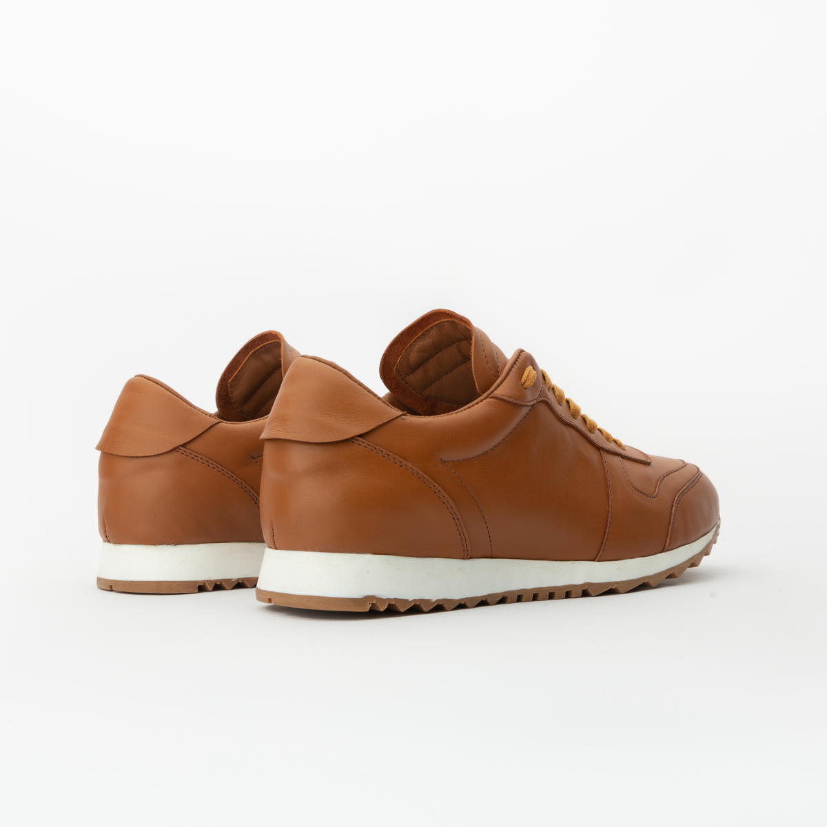 Sneakers RUNNER en cuir camel