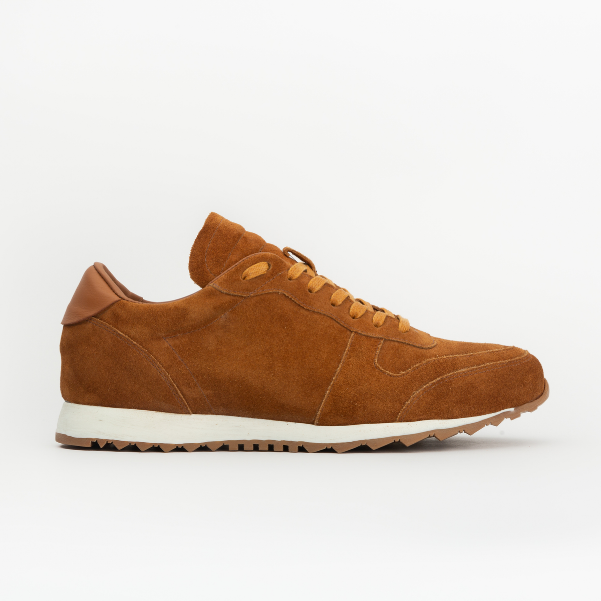 Sneakers RUNNER en daim camel