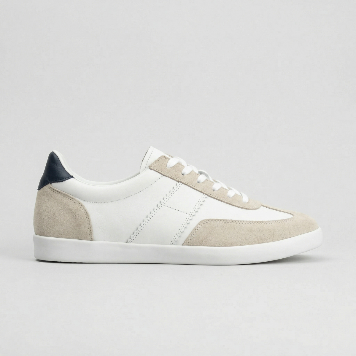 Sneakers ARROW en cuir blanc daim gris Men & Panda