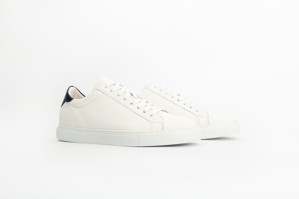 Baskets Ghost en cuir blanc et effet croco bleu 