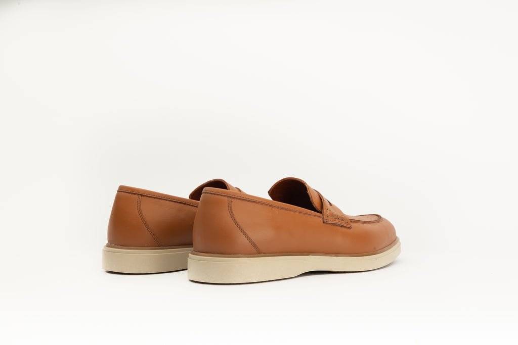 Mocassins en cuir camel