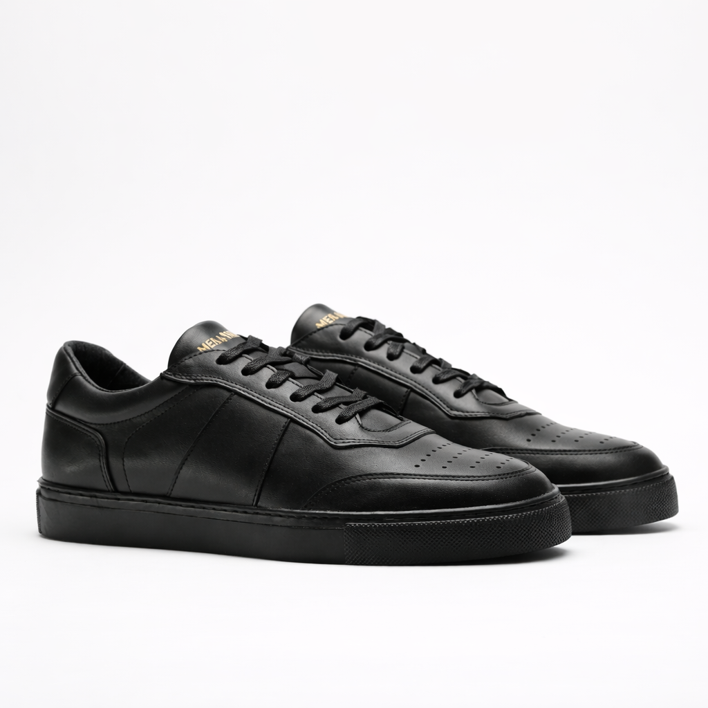 Sneakers COURT en cuir noir Men & Panda