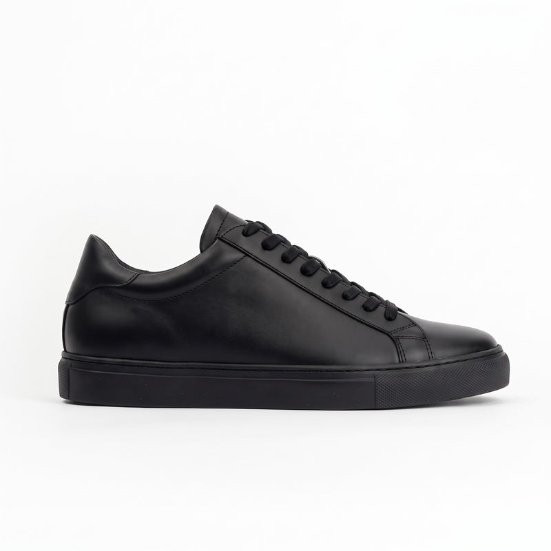 Sneakers GHOST en cuir noir Men & Panda