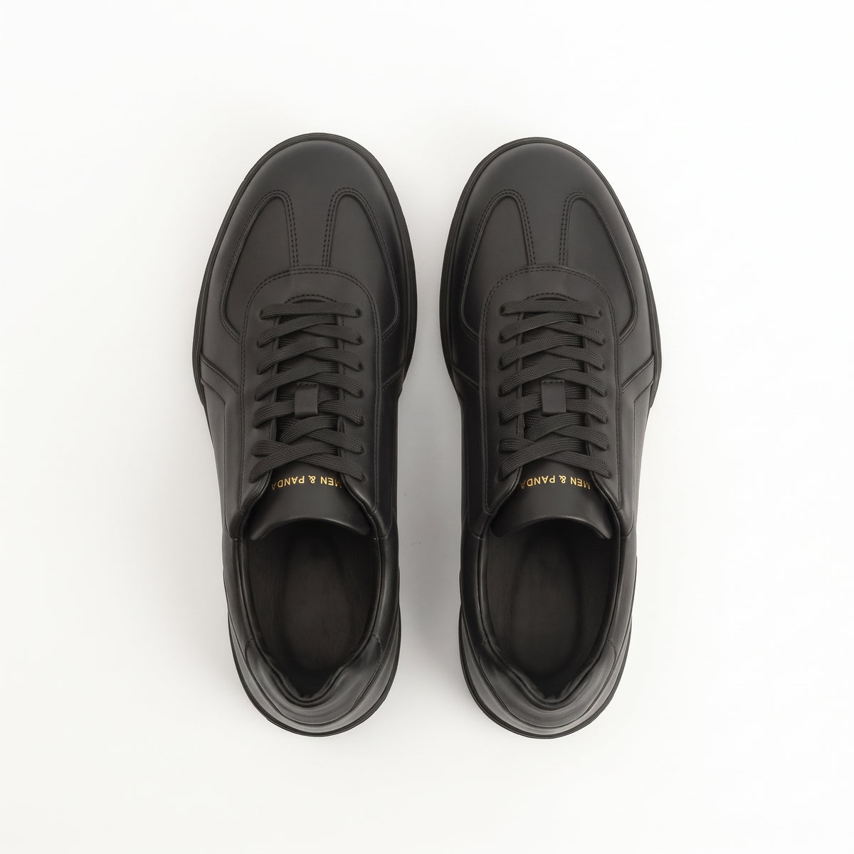 Sneakers RETRO en cuir noir Men & Panda