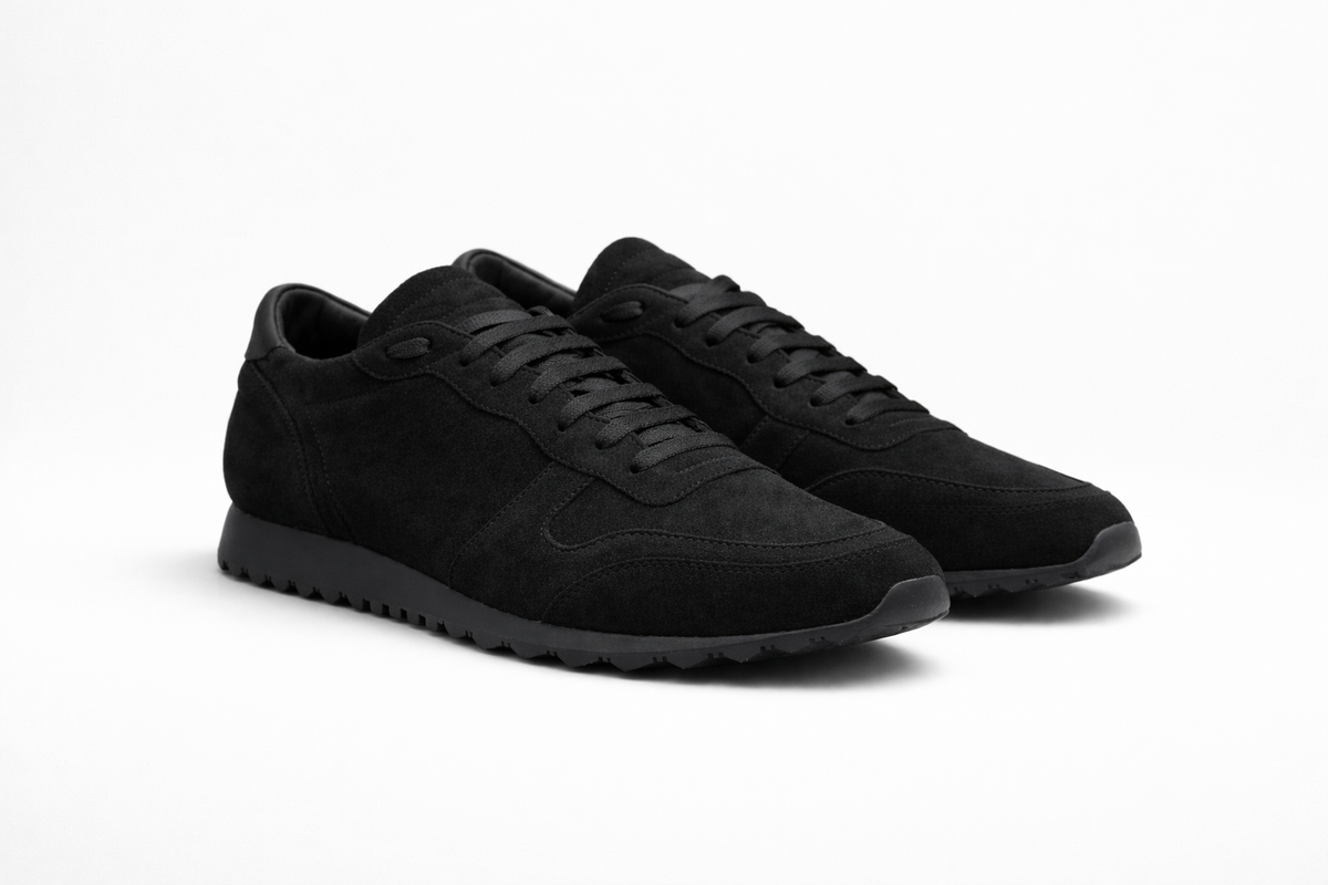 Sneakers RUNNER  en daim noir Men & Panda