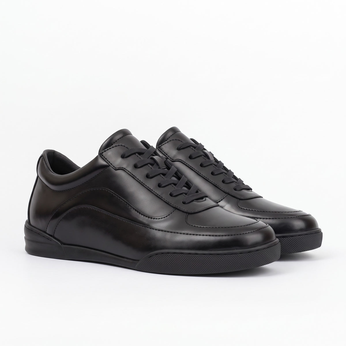 Sneakers WAVES en cuir noir Men & Panda